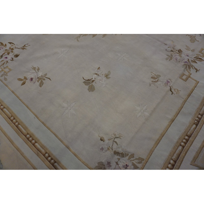Hand Knotted Wool Oriental Area Rug