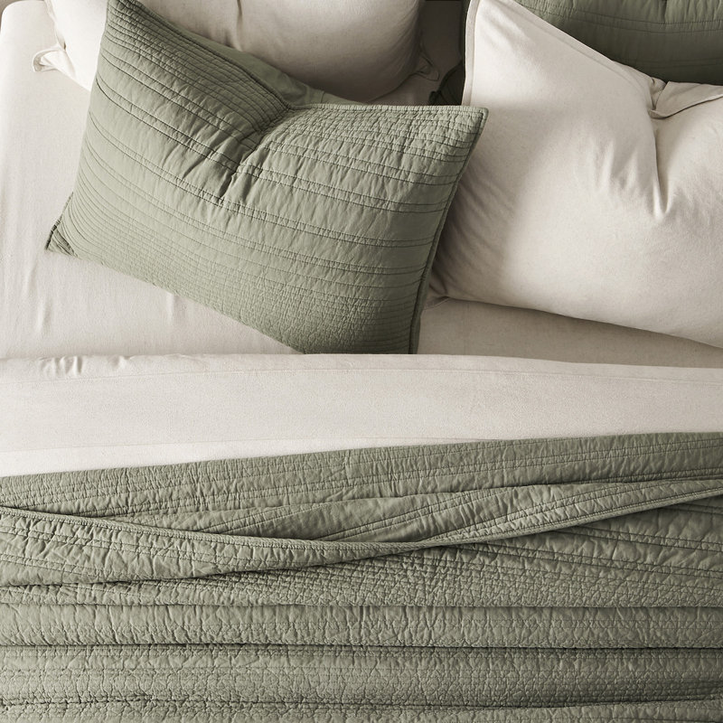 EVERGRACE 100% Cotton Modern Lines Quilt Set, Pre-Washed Soft Striped Coverlet Bedspread, 3 Piece Lightweight Bedding Set For All Season, With 2 Pillow Shams