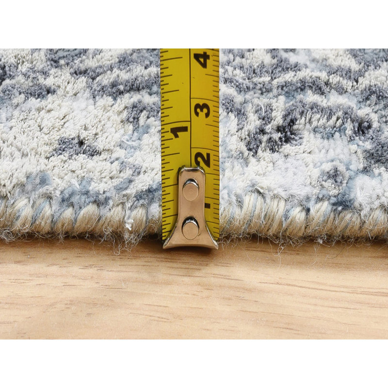 Tapis gris en laine noué à la main 3 pi 10 po x 6 pi avec motif en soie pure Kishoon