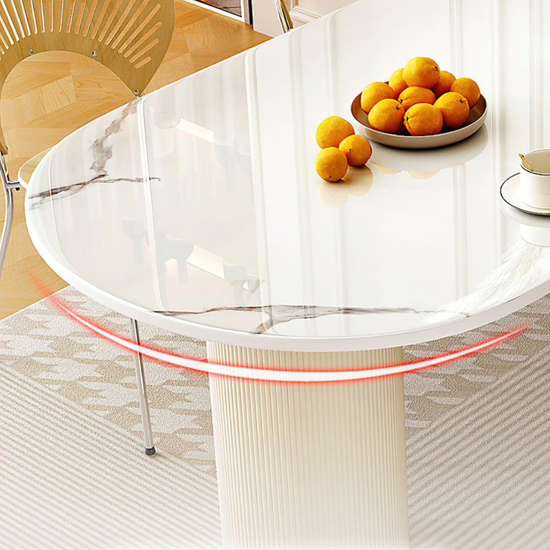 Table de salle à manger 79 "ovale crème avec plateau en pierre frittée brillante et base en bois cannelé