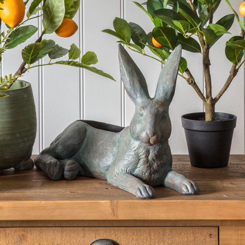 Bohrer Statue Planter