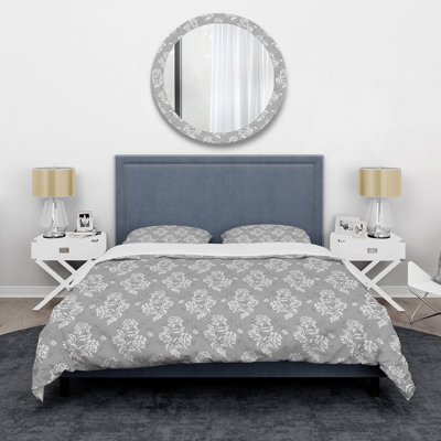 Classic Flowers On Light Gray - Traditional Duvet Cover Set - Microfiber Polyester