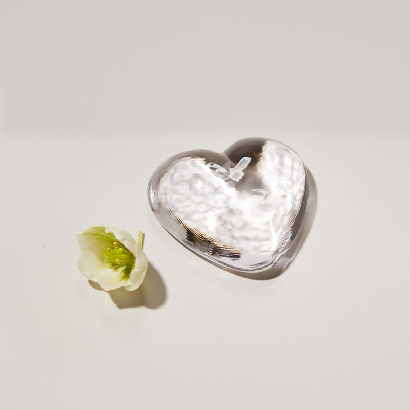 Highgate Heart, Medium
