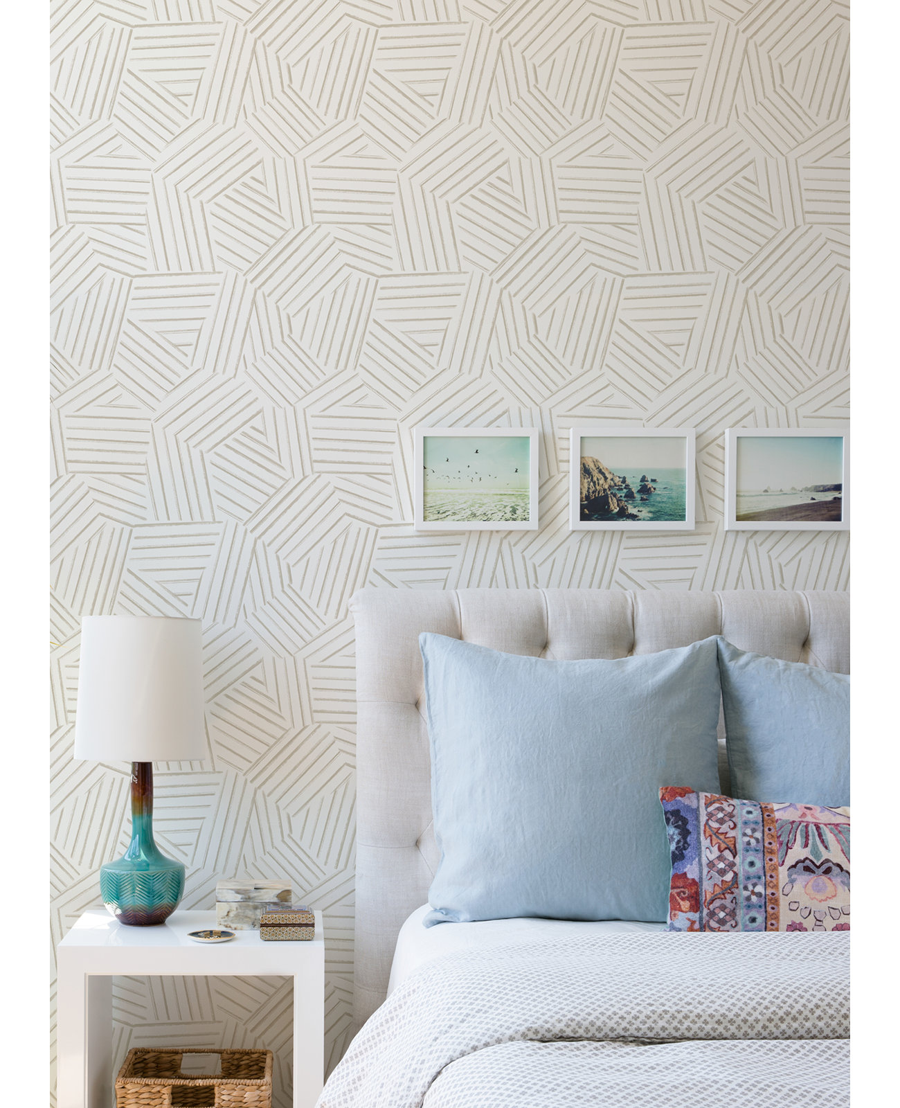 Molly Modern Geometric Wallpaper, Brown