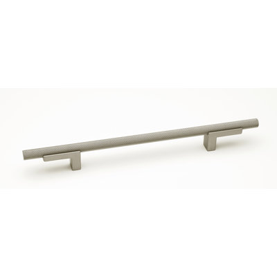 Vita Bella Knurled Bar Pull