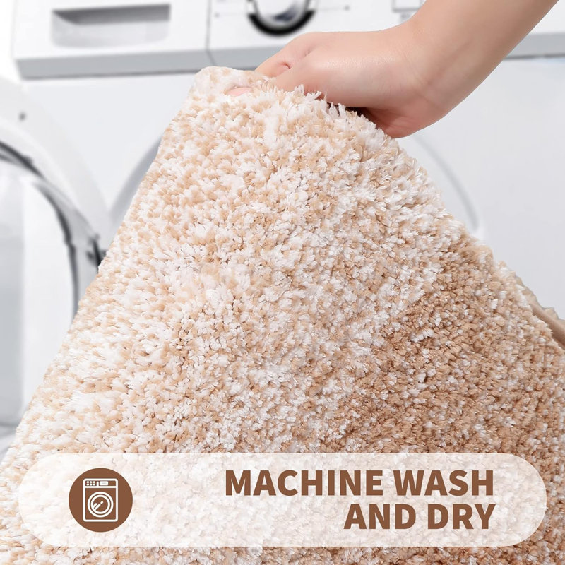 Beige Gradient Microfiber Bath Mat with Rubber Backing