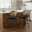 Ensemble de deux tabourets de bar d'intérieur en bois Como, avec revêtement, idéal pour les bars et les salles à manger avec confort et style.