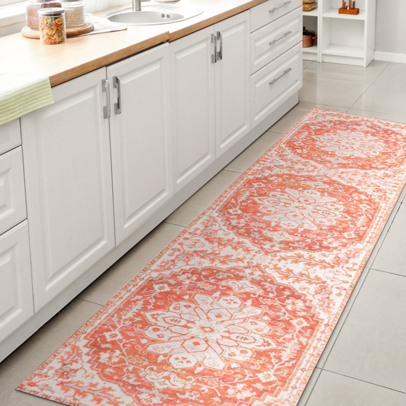 Tapis orange / crème Lesak, Tapis de couloir 2 pi x 10 pi