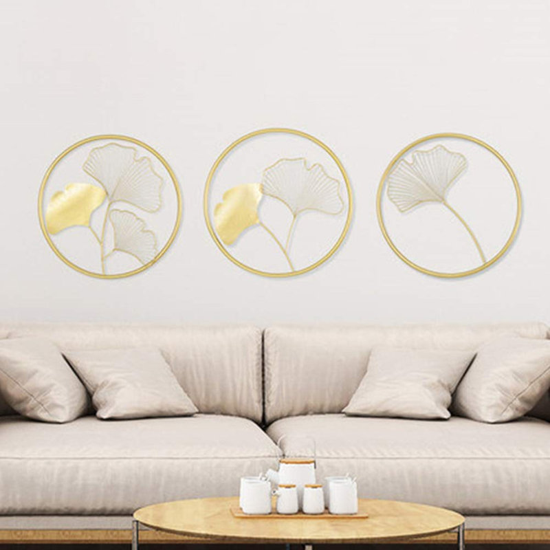 Wall Decor on Metal