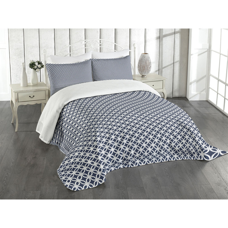 King Size Dark Blue and White Geometric Bedspread Set