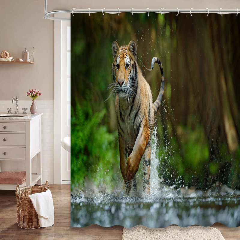 Rideau de douche avec 12 crochets Tiger, L 72 po x l 84 po