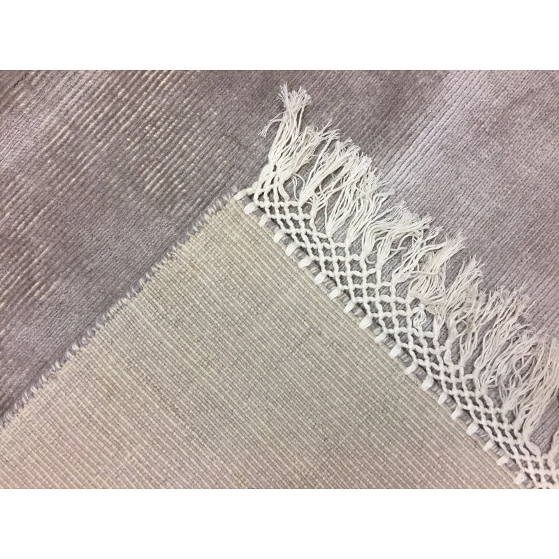 Simplicity Chic Solid Area Rug in Beige, Rectangle 6'9" x 10'2"