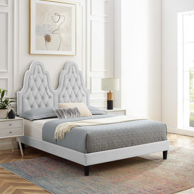 Lit plateforme en velours Alexandria
