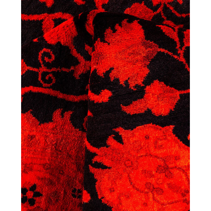 Fine Vibrance One-of-a-Kind 3' 2" X 5' 4" Hand Knotted Area Rug