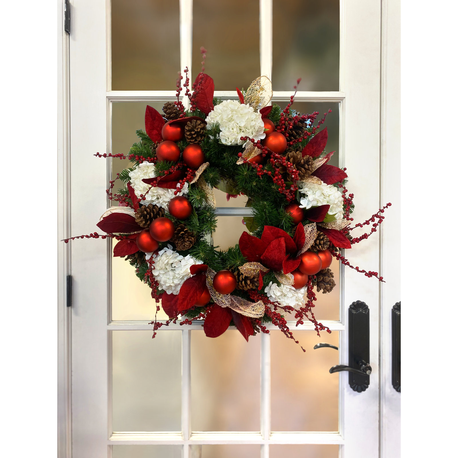 The Holiday Aisle® Lemark 26" Hydrangea Wreath