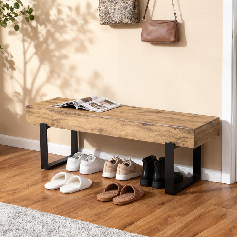 Banc en bois polyvalent pour la chambre à coucher, la cuisine et le vestibule avec un style campagnard moderne et un rangement multifonctionnel