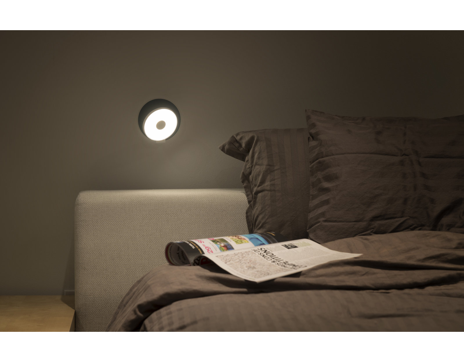 Gravy Single Light Dimmable LED Flush Mounted Sconce, Chrome/Silver
