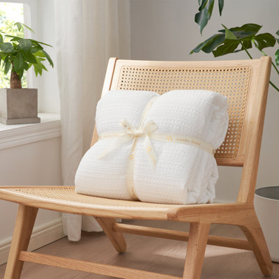 Double-Sided Waffle Cooling Comforter For Hot Sleepers, Machine Washable