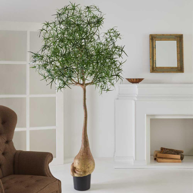 Faux Palm Tree in Pot
