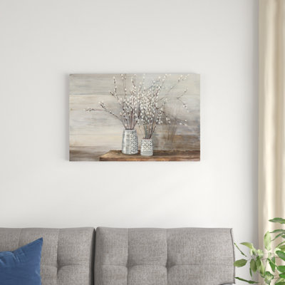 Nature morte avec des dessins de Julia Purinton - peinture sur toile tendue