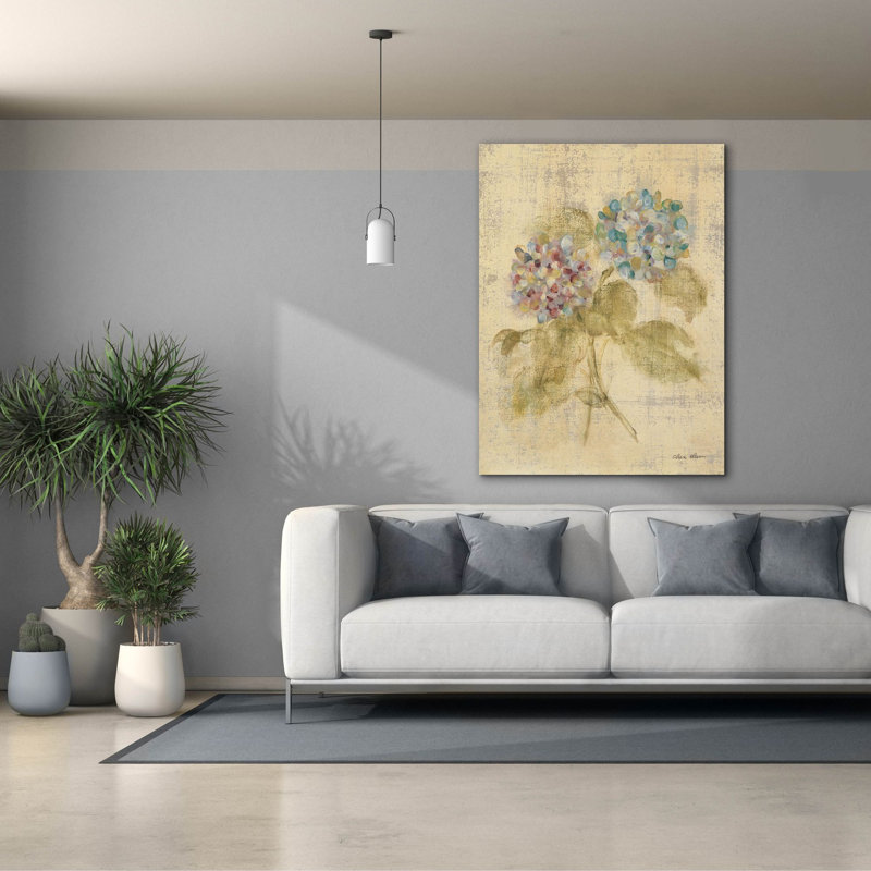 «Bouquet Of Blue Hydrangea» par Cheri Blum, art mural sur toile, H 54 po x l 40 po x P 1,5 po