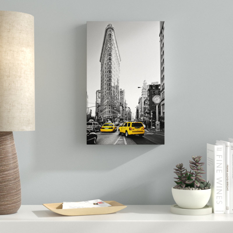 Reproduction de photo de l’immeuble Flatiron NYC, H 19 po x l 12 po x P 2 po, Toile tendue, Pas de tapis