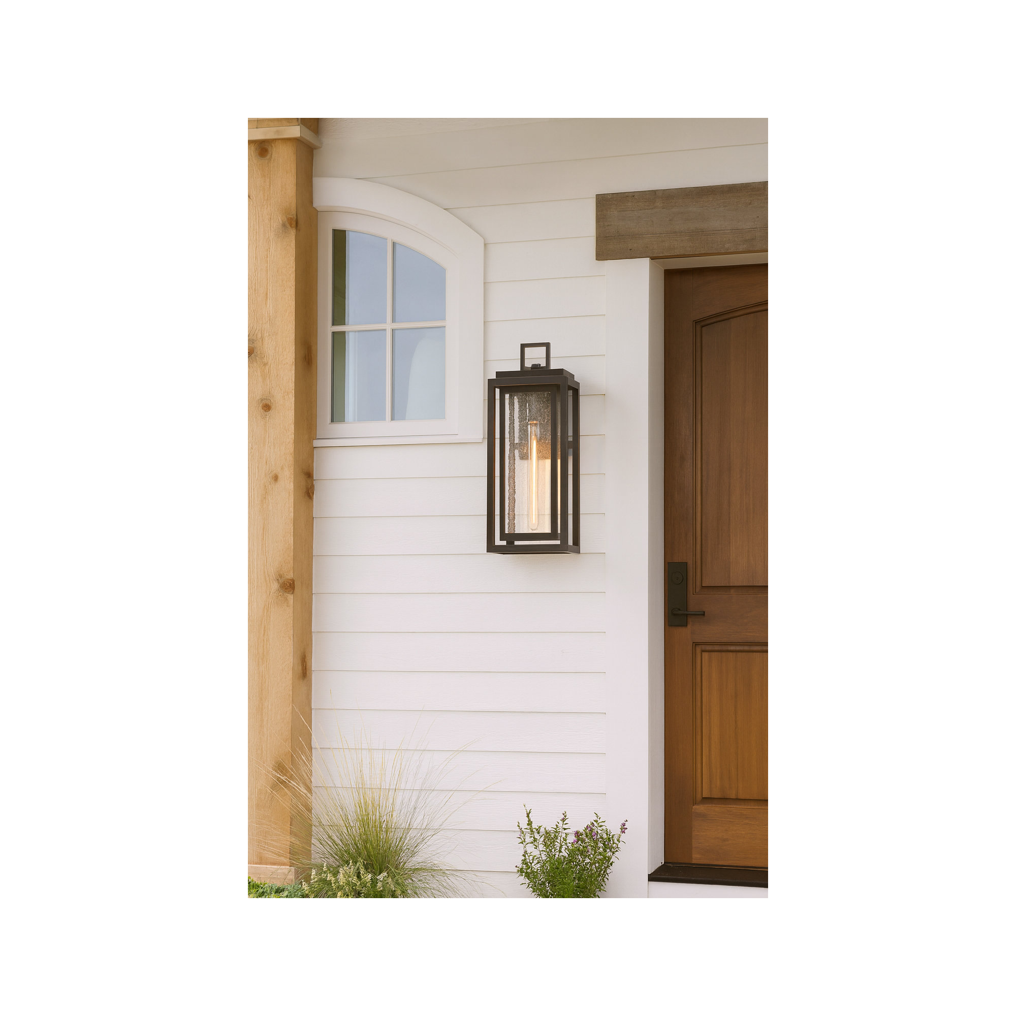 Single Light Outdoor Wall Light, 27" H x 9" W x 8.5" D, Oil Rubbed Bronze