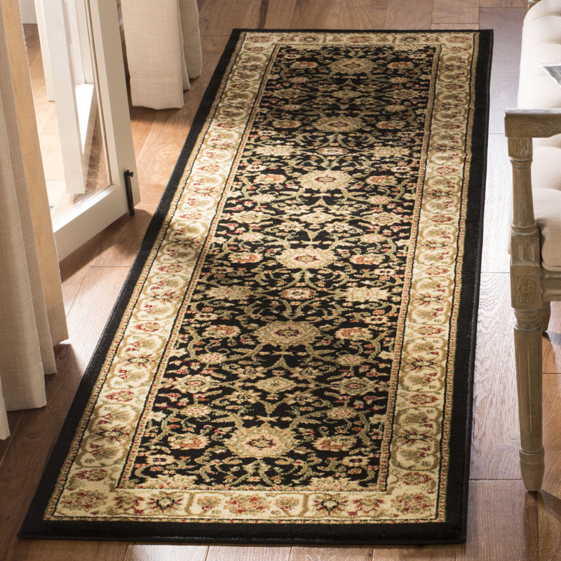 Tapis oriental Klose Performance, Runner 2'3" x 18', Black/Ivory