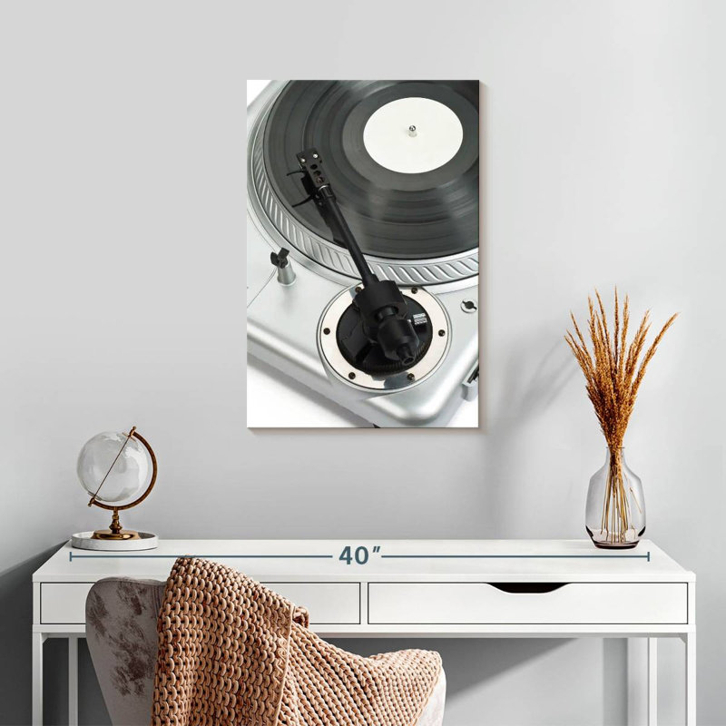 Abarca Silver Turntable, 24" H x 16" W
