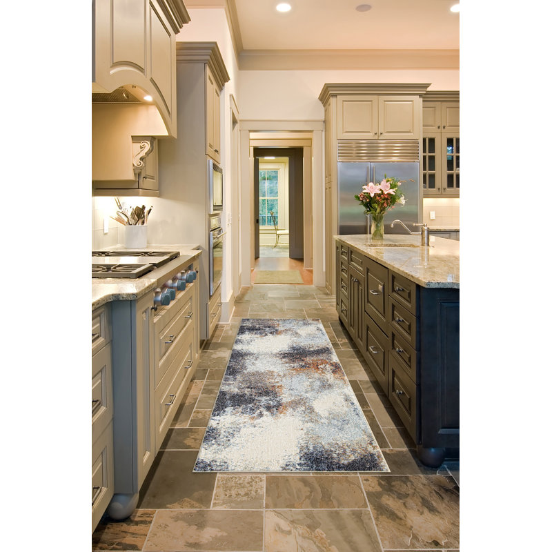 Zanyria Machine Woven Area Rug in Blue/Beige, Runner 2'5'' x 7'8''