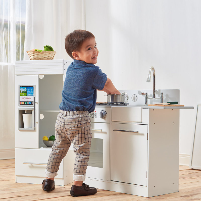 Play Kitchen Set