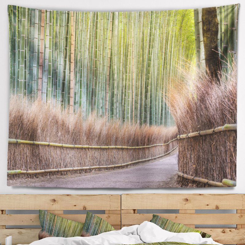 Tapisserie de forêt, H 68 po x l 80 po