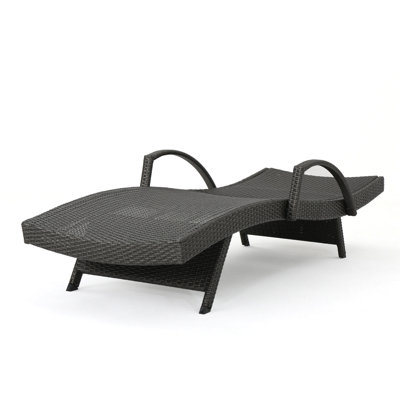 Fauteuil en osier avec accoudoirs Salem