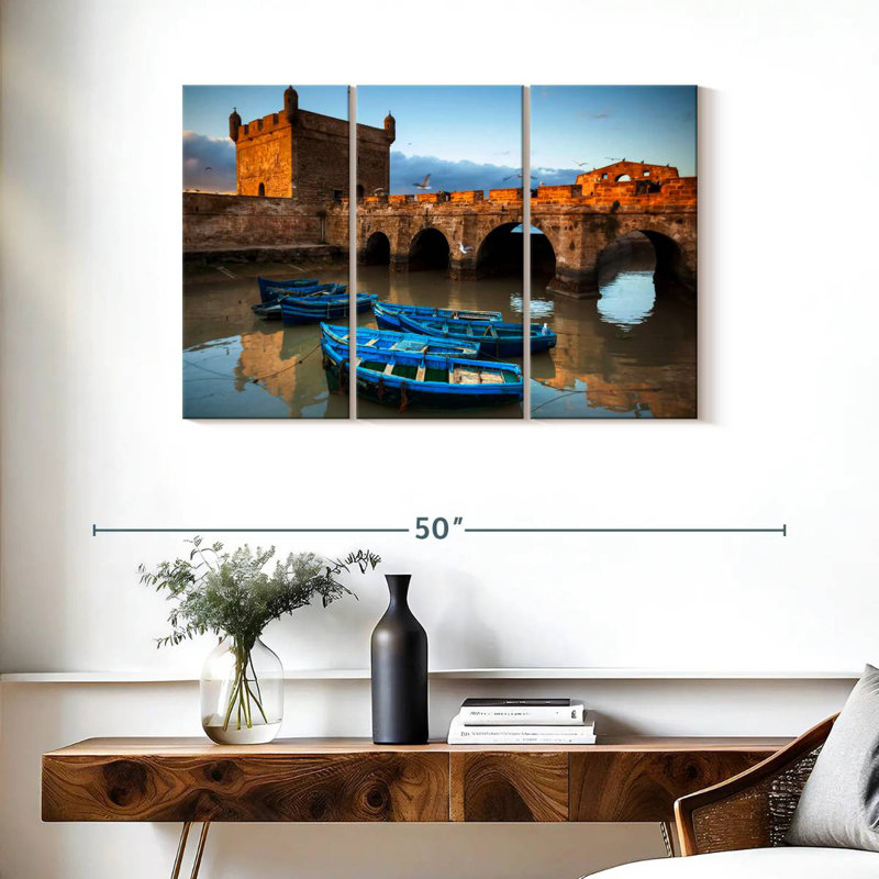 Mehar Ess Essiraira bateaux bleu, H 24 po x l 38 po