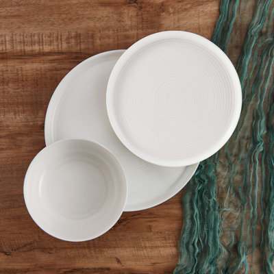 Mikasa Callie 12-Piece Lightweight Chip-Resistant Bone China Dinnerware Set, Service for 4