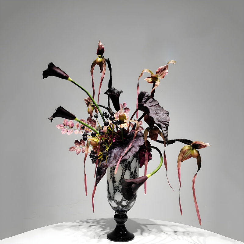 Ornements de fleurs simulées