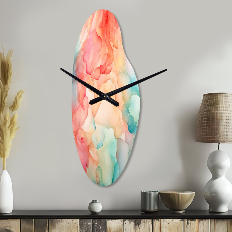 Scholtz - Curved Shape Large Orange Wall Clock - Unique Shape, Moyenne
