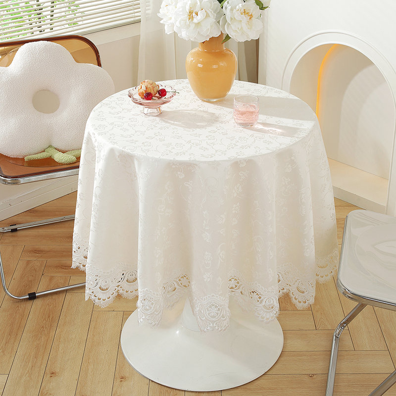Jacquard RoundTablecloth with Wide lace Edge, 71" Round