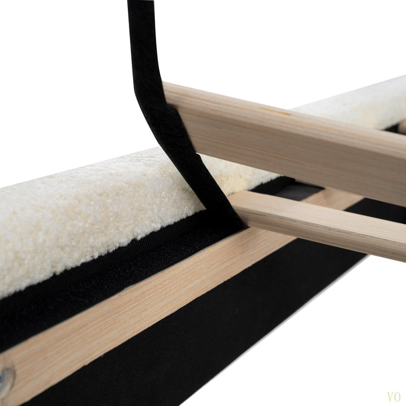 Structure de lit très grand avec tête de lit tapissier à dossier haut de 55,5 po, support à lattes Boucle Fabric12, panneaux latéraux épaissis, pieds en bois massif, aucun sommier tapissier requis