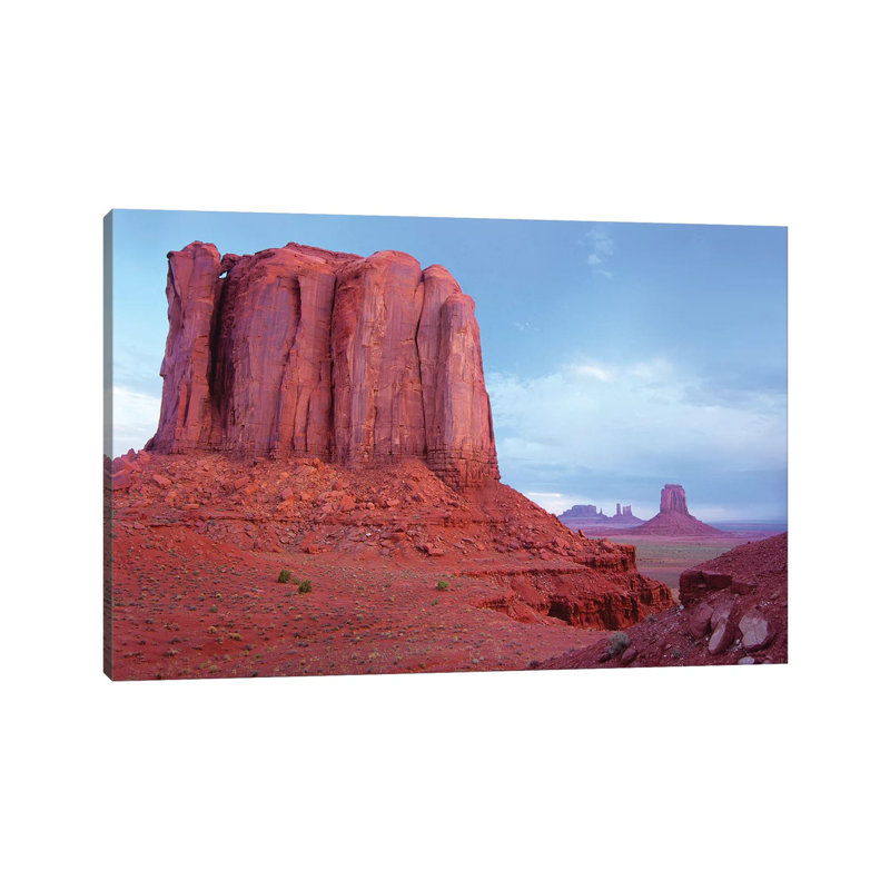Elephant Butte From North Window Viewpoint, Monument Valley, Arizona by Tim Fitzharris - Wrapped Canvas Gallery-Wrapped Canvas Giclée