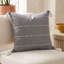 Housse de coussin en lin tissée à la main-779169773-741367613
