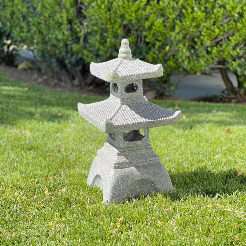 Pagode de jardin au charbon Chamness avec lumière solaire H 26 po