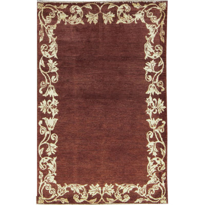 Tapis brun de haute qualité noué à la main