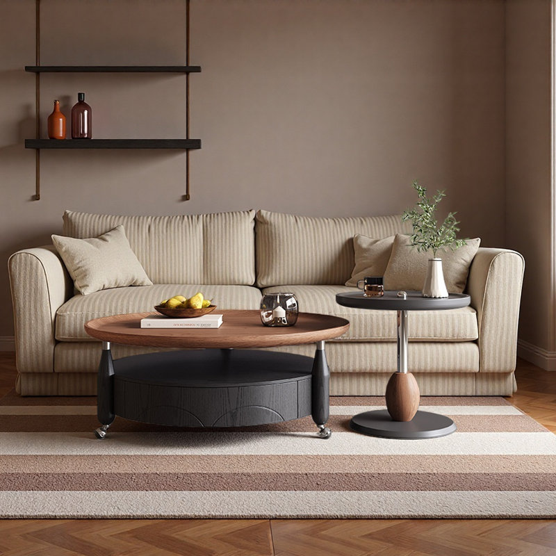 Table basse de style moderne et minimaliste
