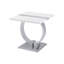 Table d'appoint argentée et blanche, piètement en forme de O, plateau carré, mobilier de salon luxueux-742450848