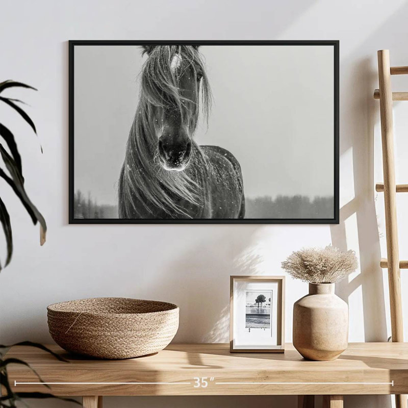 Brampt Winter Horse, 17" H x 25" W