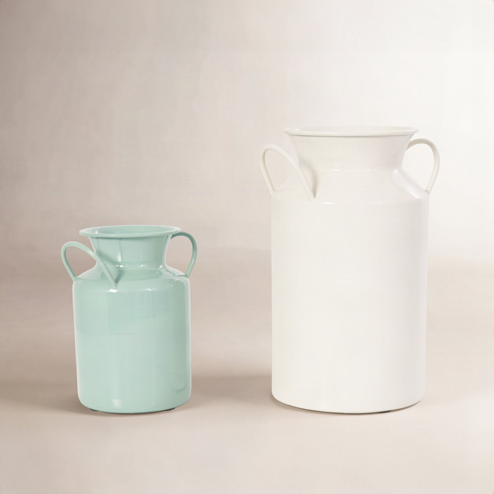 Hays Table Vase, Medium, Teal/White