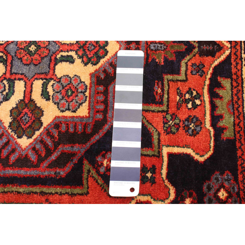 Tapis bleu marine Teimani 2 pi 10 po x 4 pi 6 po