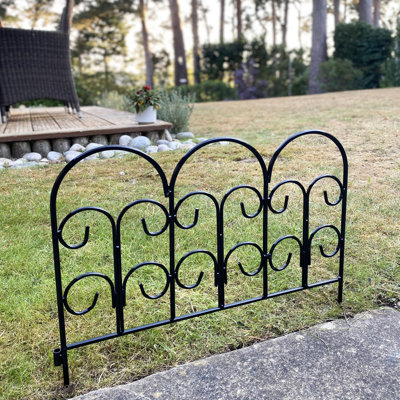 Lawn Edging 41 cm H x 45 cm W Lawn Edging Fencing with 10 Panel(s) Included