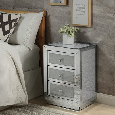 Table de chevet avec trois tiroirs Glam Style